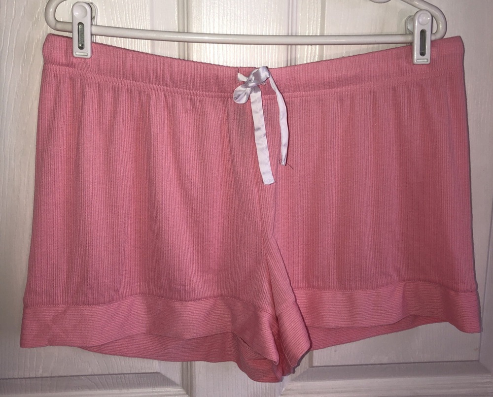Elie Tahari loungewear Shorts XL draw string Pull on beachy quiet luxury